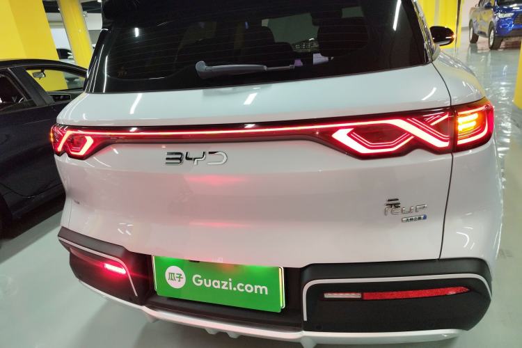 Used BYD Yuan UP 2025 Intelligent Driving Version 401 km Beyond-Range Edition