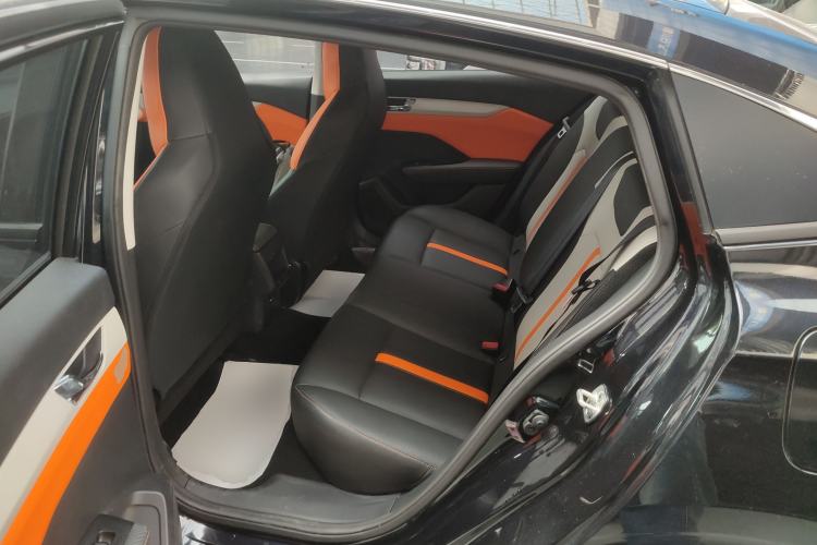 Used Dongfeng Aeolus Yixuan 2023 Mach Edition 1.5L Automatic Chasing Wind Version Left Rear Seat