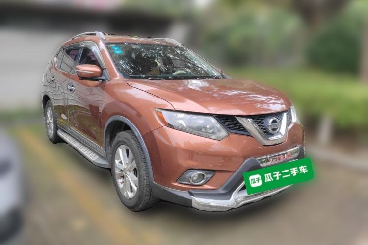 Used Nissan X-Trail 2014 2.0L CVT Comfort Edition 2WD Front Right 45 Deg