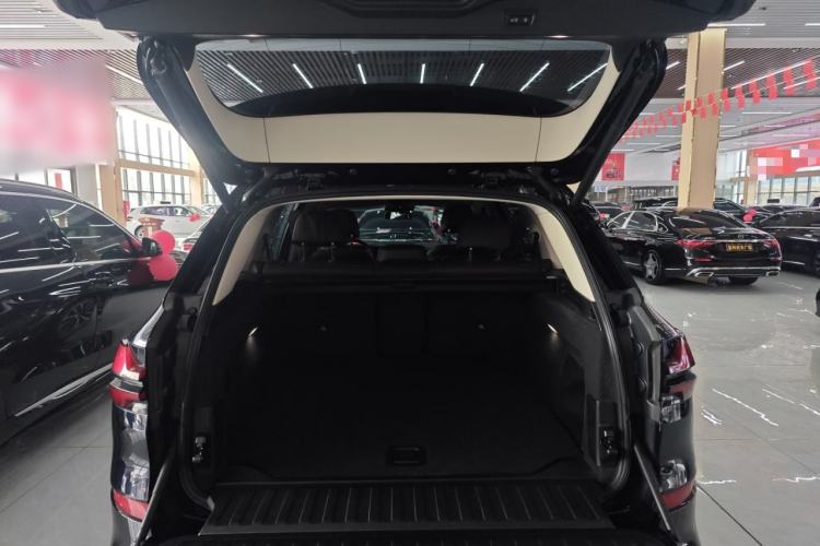 Used BMW X5 2023 xDrive 30Li M Sport Package
