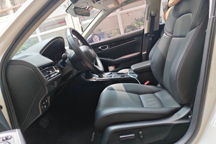 Used Honda Civic 2022 240TURBO CVT Dynamic Control Version
