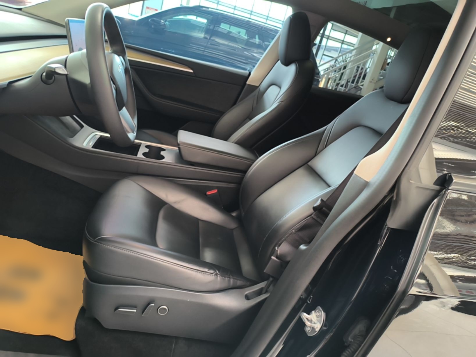 Vordere Reihe im Auto