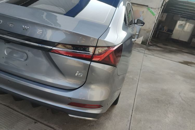 Used Roewe i5 2023 1.5L CVT Luxury Edition
