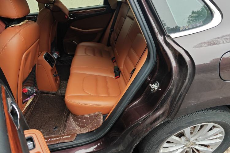 Used Zotye SR9 2017 2.0T Manual "Ultimate Heart" Edition