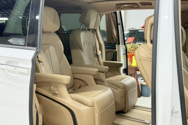 Used Buick GL8 2021 ES Landtrek 653T Luxury Model