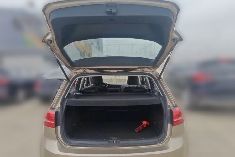 Used Volkswagen Golf 2014 1.6L Automatic Comfort Model
