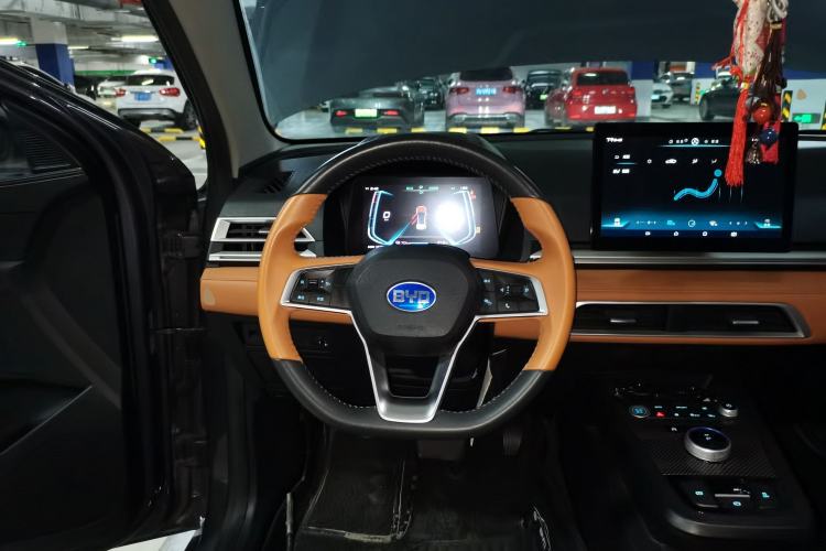 Used BYD e2 2020 Upgraded Model Standard Range Version Comfort Edition Steering Wheel