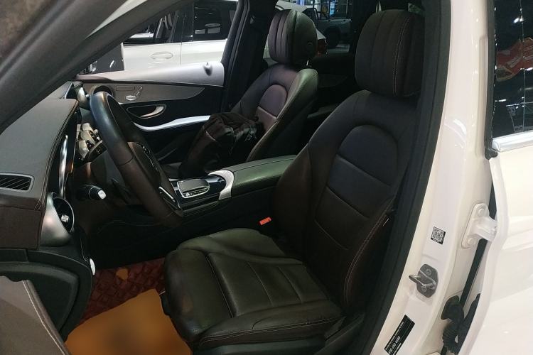 Used Mercedes-Benz GLC 2021 GLC 260 L 4MATIC Dynamic Edition
