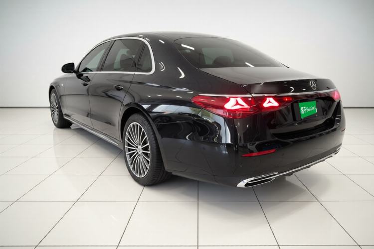 Used Mercedes-Benz E-Class 2025 Facelift E 300 L Fashion Edition
