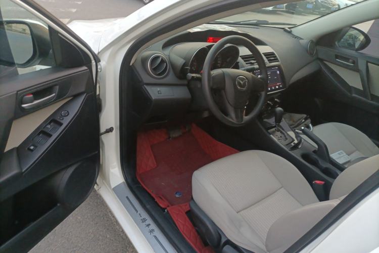 Used Mazda 3 2015 Sedan 1.6L Automatic Comfort Model Driver Seat