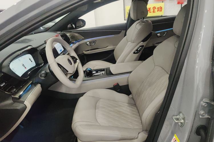 Used BYD Han 2025 DM-i Intelligent Driving Edition 125KM LiDAR Flagship Model