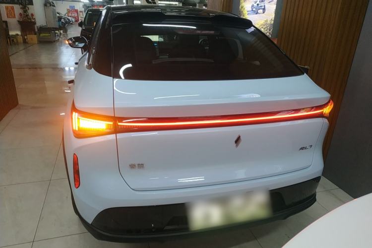 Used Livan Livan 7 2023 605km Hunter Light