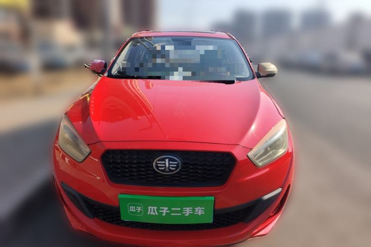 Used Oley 2012 Sedan 1.5L Manual Luxury Model Front