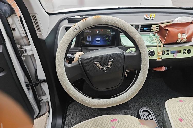 Used Wuling Hongguang MINIEV 2020 Lite Version Lithium Iron Phosphate