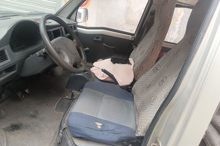 Used Wuling Zhiguang 2010 1.0L Base Version Left Front Seat