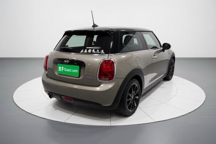 Used MINI 2018 1.5T COOPER Classic Edition Rear Right 45 Deg