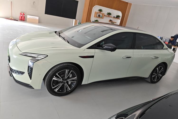 Used Hongqi EH7 2024 690 Pro