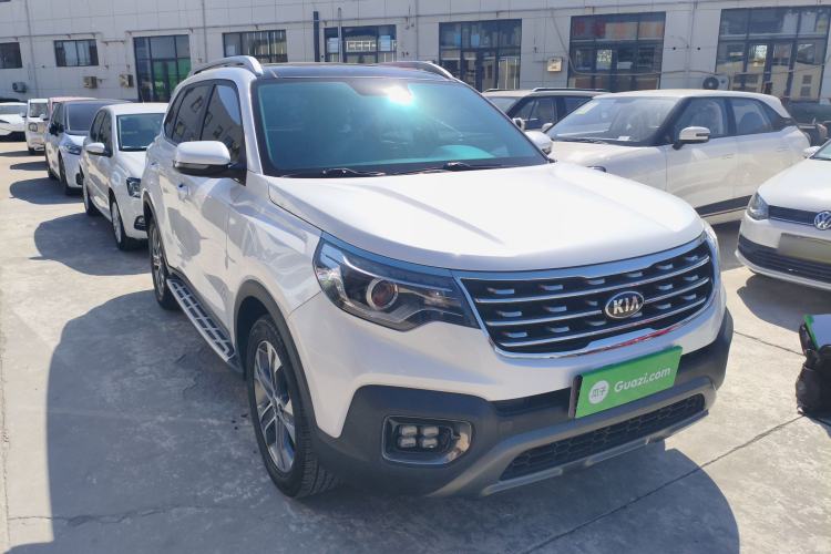 Used Kia Sportage R 2019 2.0L Automatic Smart Luxury Edition Front Right 45 Deg