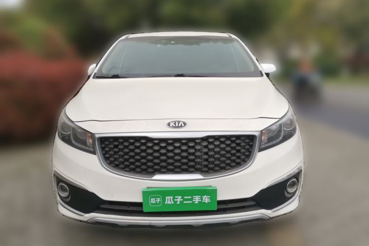 Used Kia Carnival 2015 2.2T Luxury Edition China IV