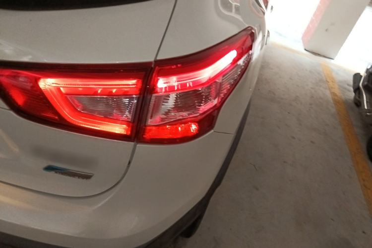 Used Nissan Qashqai 2017 2.0L CVT Luxury Edition China V Standard Exterior 3