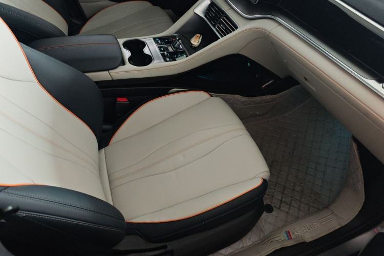 Used BYD Song PLUS New Energy 2024 Honor Edition EV 520km Premium Model
