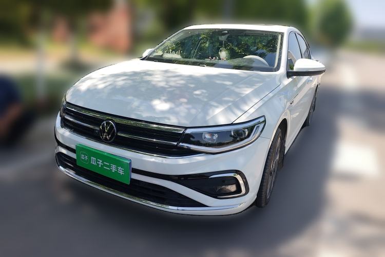 Used Volkswagen Bora 2023 300TSI DSG Prestige Edition