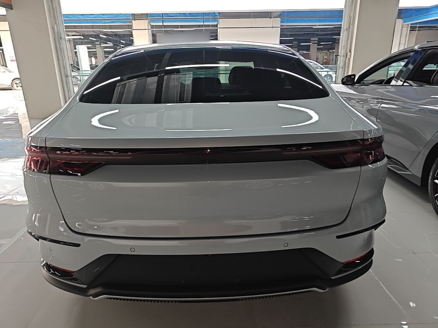 BYD Han 2025 DM-i 125KM Prestige Model - Premium — снимка 19