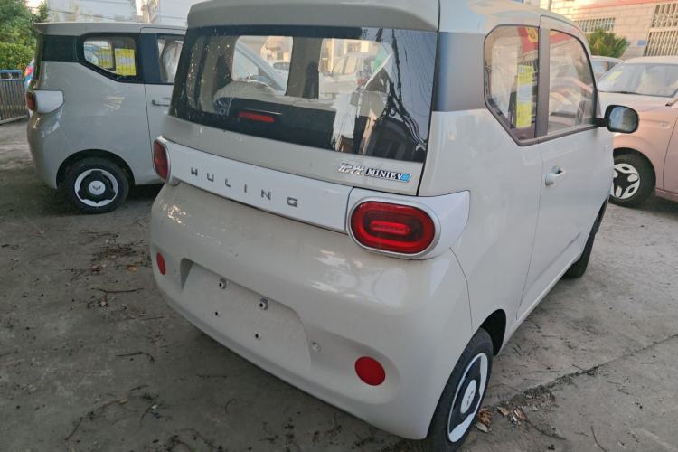 Used Wuling Hongguang MINIEV 2024 3rd Generation 215km Youth Edition
