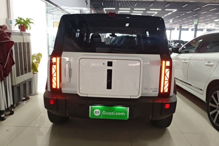Used iCAR 03 2024 472km Four-Wheel Drive Long-Range Version Rear