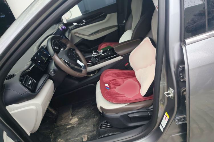 Used BYD Qin PLUS 2023 Champion Edition DM-i 55KM Leading Model
