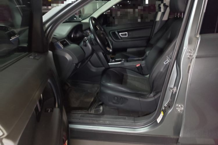 Used Land Rover Discovery Sport 2019 240 PS PURE Edition China VI Standard
