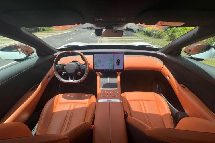 Used Xiaomi Auto YU7 2025 Ultra-Long Range High-Performance All-Wheel-Drive Max Edition
