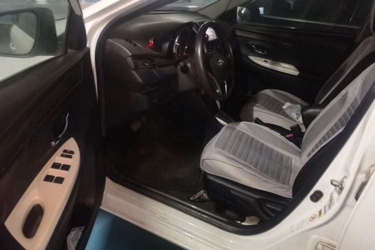 Used Toyota YARiS L Zhi Xuan 2015 1.5G Automatic Xuan Dong Sunroof Special Edition