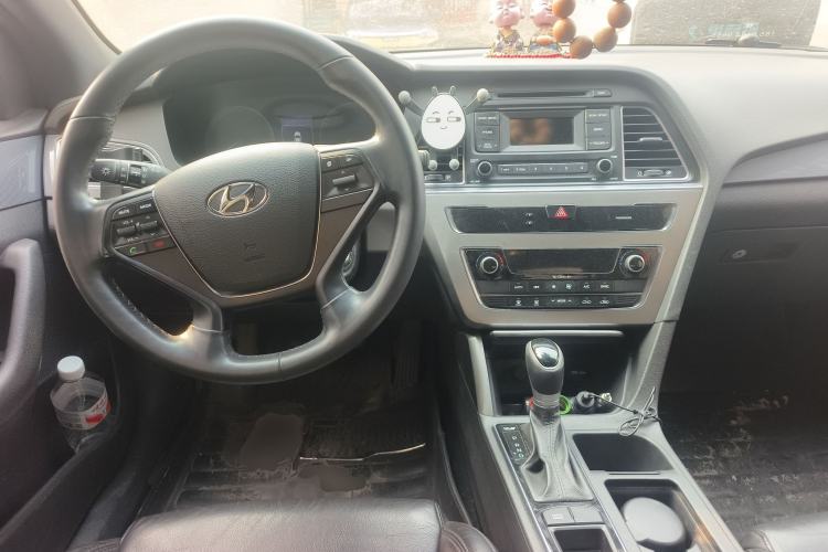 Used Hyundai Sonata 2015 1.6T GS Fashion Edition Center Console