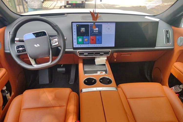 Used Li Auto L7 2023 Air model
