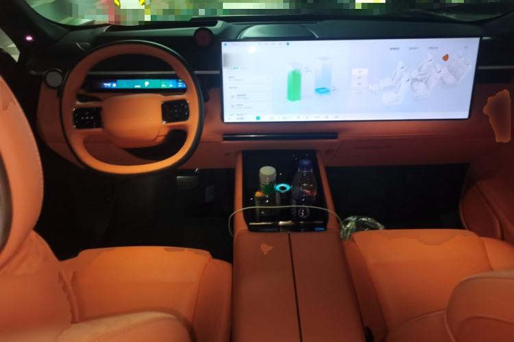 Used Lynk & Co 900 2025 2.0T Ultra