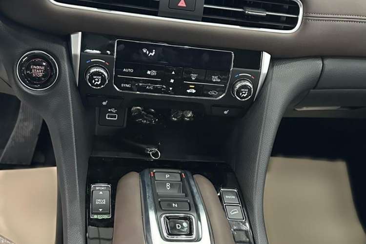 Used Honda UR-V 2024 370TURBO Two-Wheel-Drive Luxury Edition