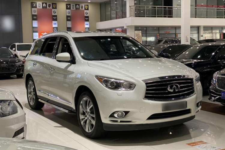 Used Infiniti JX 2013 JX35 Two-Wheel-Drive Excellence Edition
