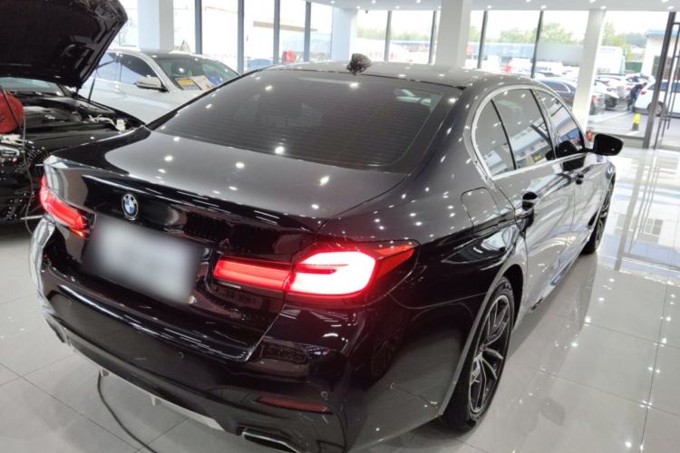 Used BMW 5 Series 2021 525Li M Sport Package