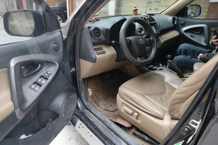 Used Toyota RAV4 2013 Special Edition 2.0L Automatic Elite
