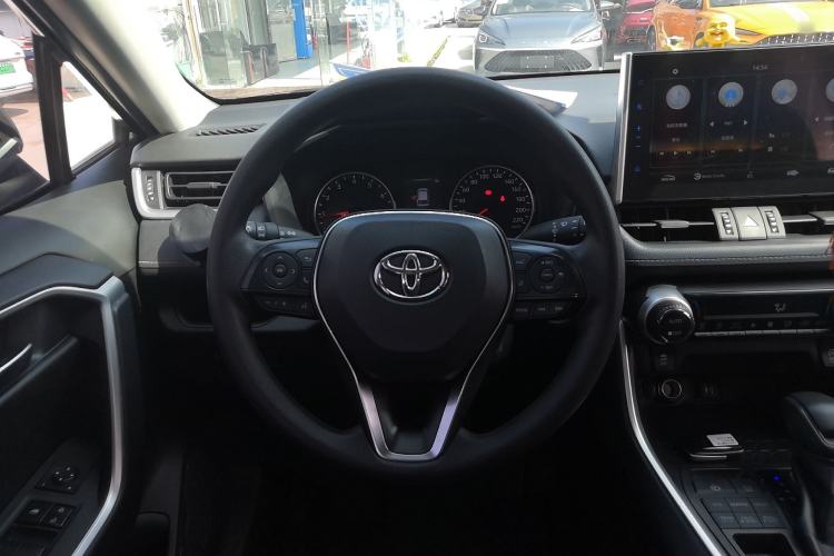 Used Toyota Wildlander 2020 2.0L CVT 4x4 Luxury Edition