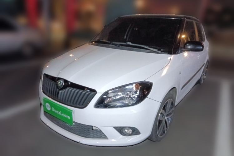 Used Skoda Fabia 2011 1.6L Automatic Cool Black Edition