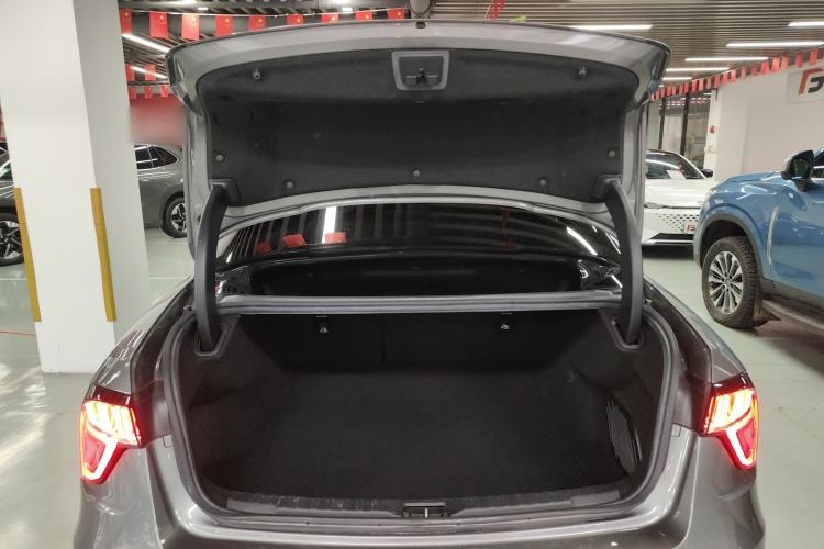 Used Lynk & Co 03 2022 2.0TD DCT JingPro
