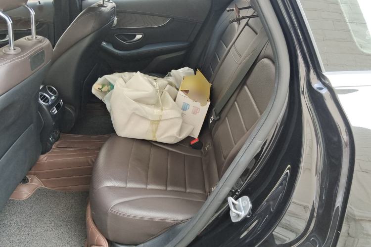 Used Mercedes-Benz GLC 2019 Refreshed GLC 300 L 4MATIC Dynamic Edition
