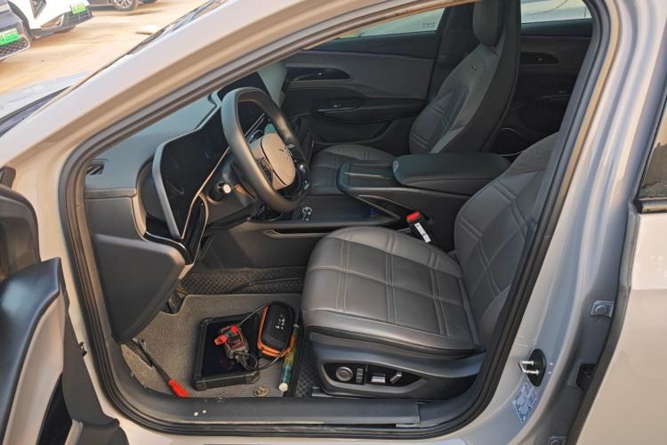 Used Hongqi EH7 2024 820 Pro
