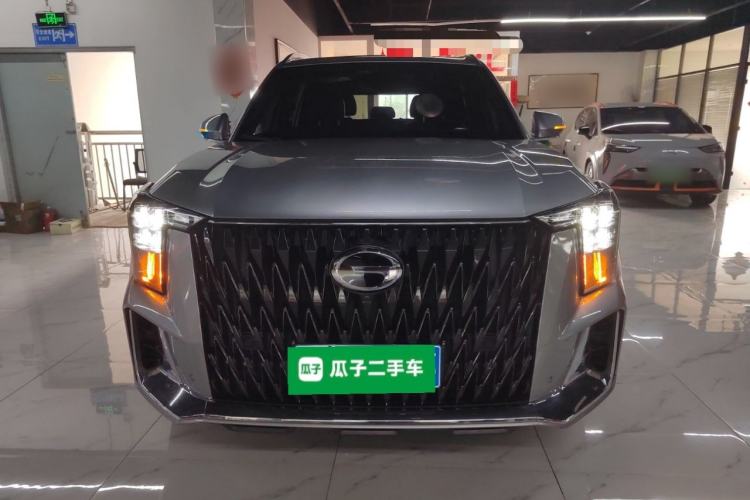 Used GAC Trumpchi GS8 2022 Dual-Engine Series 2.0TM Two-Wheel Drive Prestige Edition (7 Seats) Front