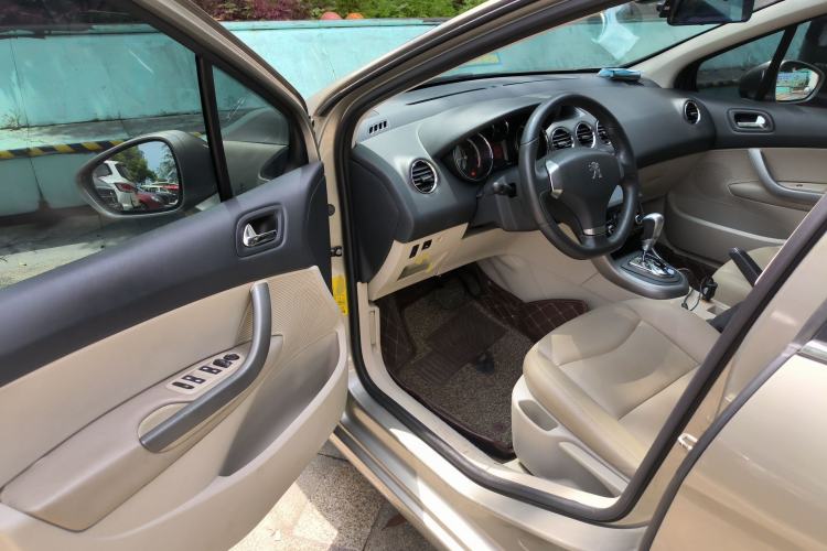 Used Peugeot 408 2013 2.0L Automatic Luxury Edition