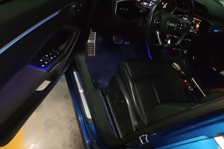 Used Audi Q3 Sportback 2020 45 TFSI quattro Luxury Edition Driver Seat