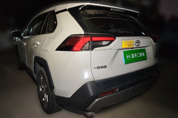 Used Toyota RAV4 2021 2.0L CVT Two-Wheel Drive Fashion PLUS Edition
