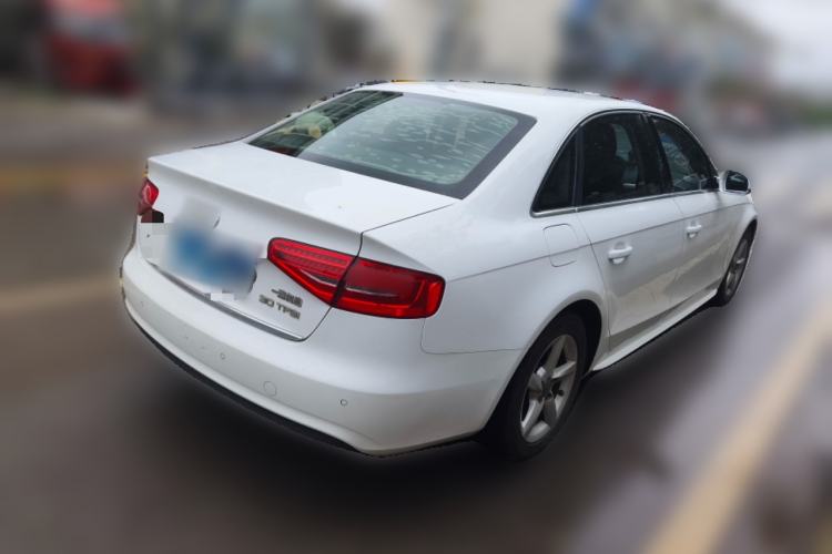 Used Audi A4L 2016 30 TFSI Collector's Edition Automatic Comfort Model Rear Right 45 Deg